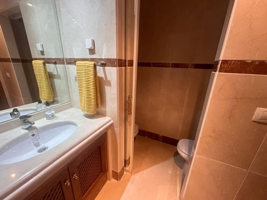 Costalita Beach Apartamento En Естепона Екстер'єр фото